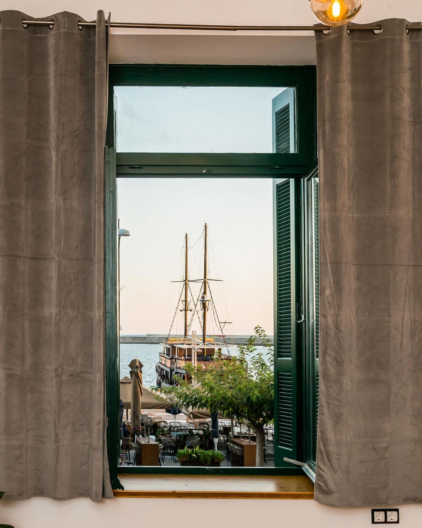 Aigli Seafront Loft-luxury Design Retreat Holiday home Kalamata