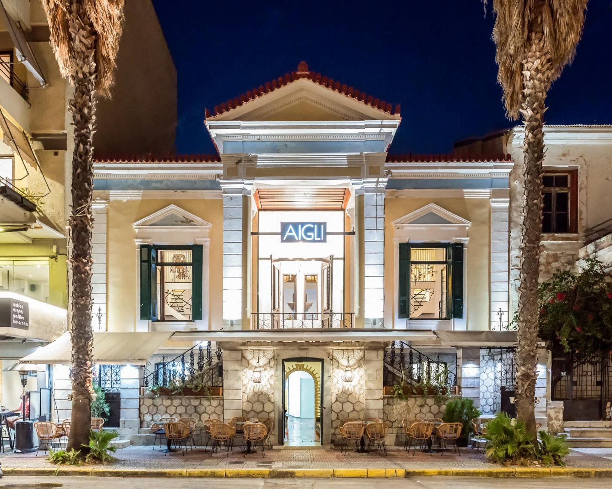 Holiday home Aigli Seafront Loft-luxury Design Retreat Kalamata